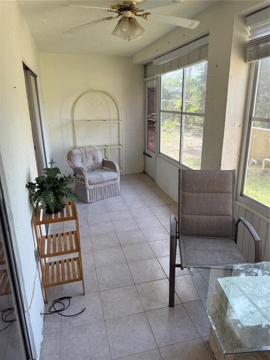 Image 33 of 43 For 3534 Lake Bayshore Drive 118