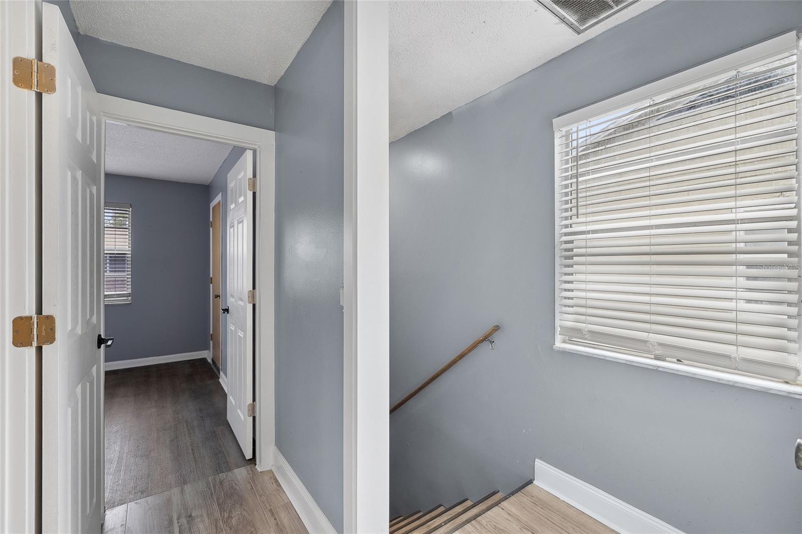 Image 17 of 26 For 156 Douglas Road W C