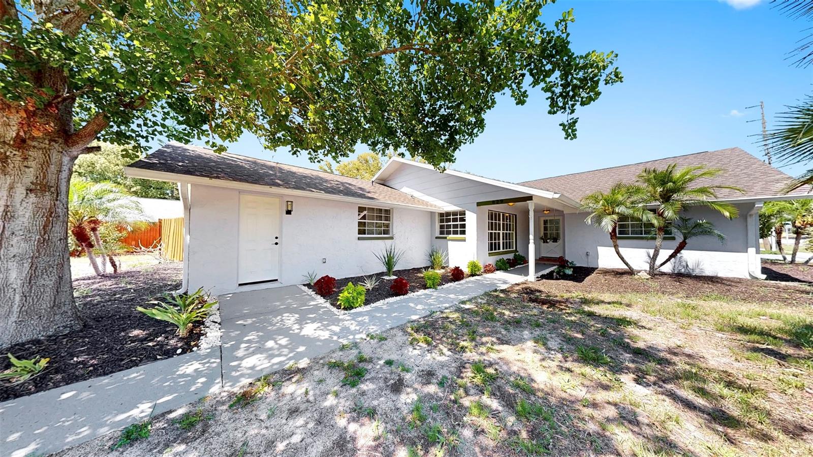 Details for 829 Riverside Drive, TARPON SPRINGS, FL 34689