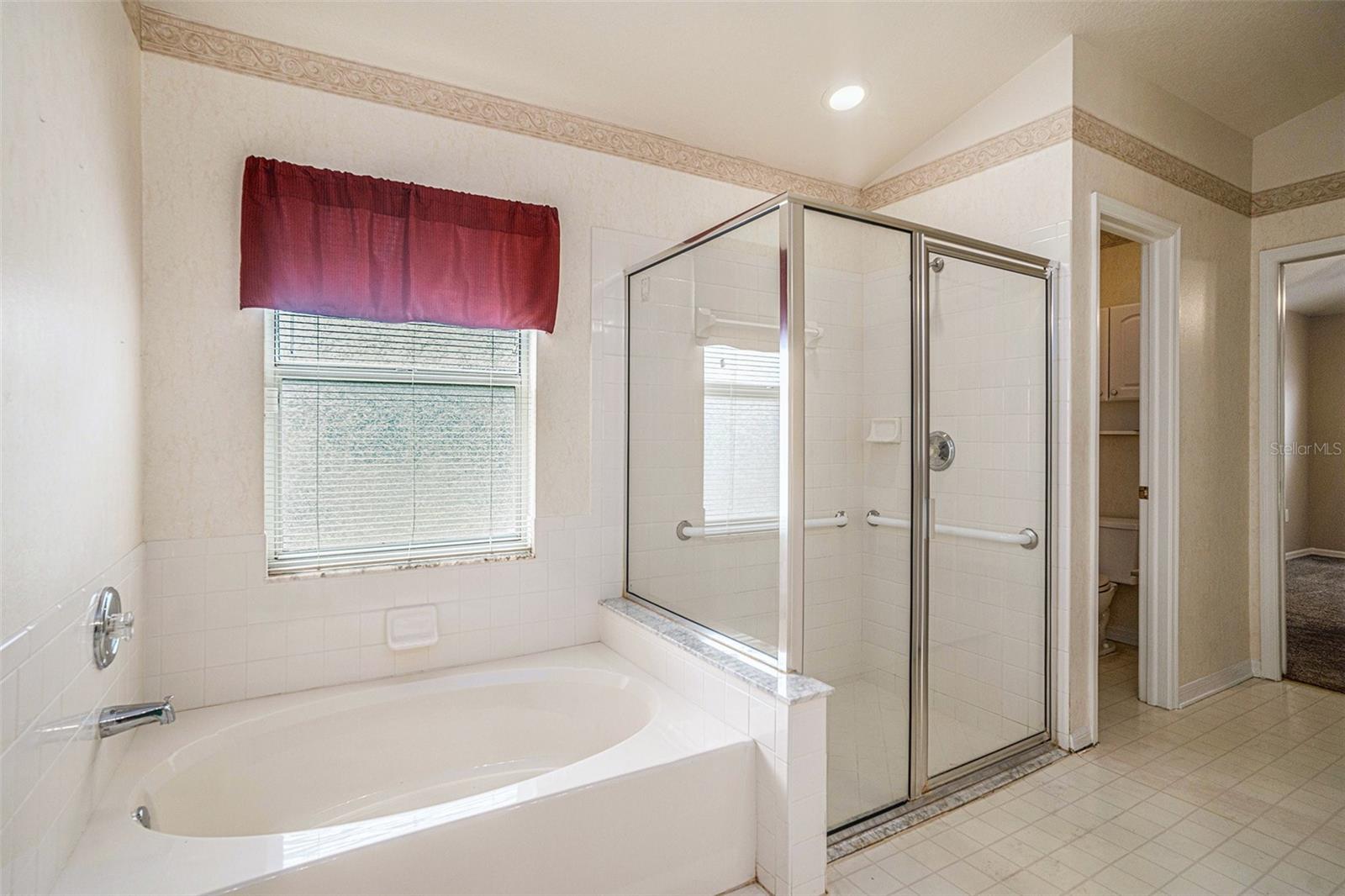 Image 16 of 21 For 1802 Durkee Place