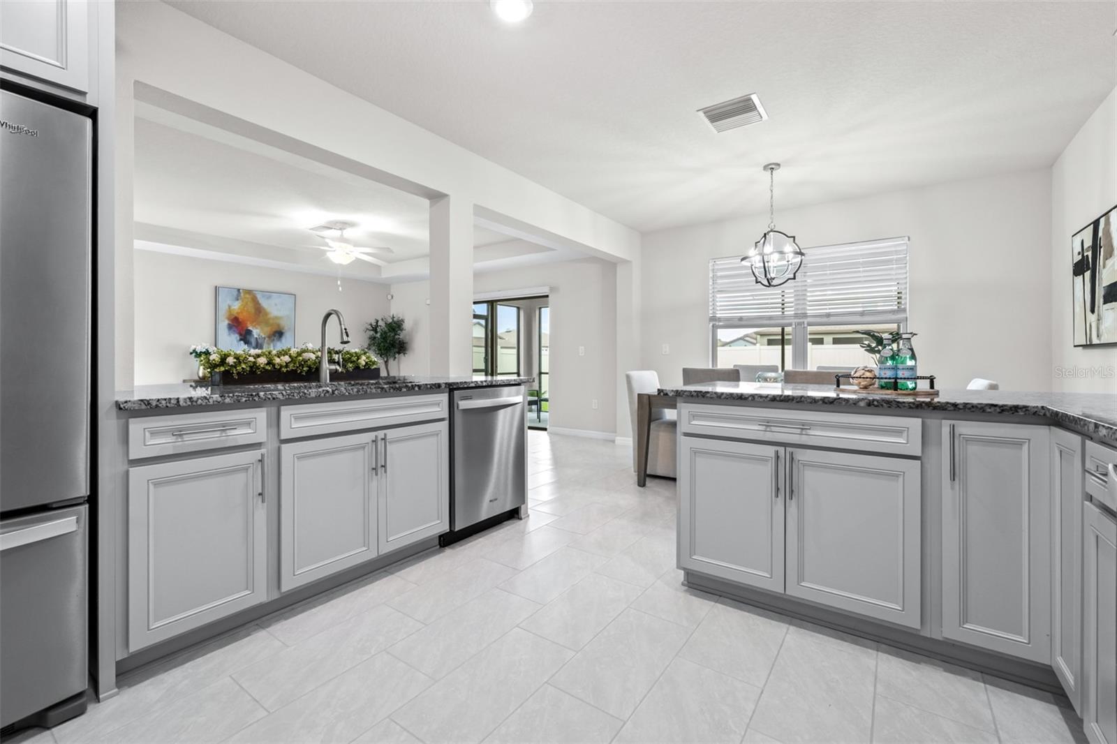 Image 10 of 37 For 6563 Ryestone Way