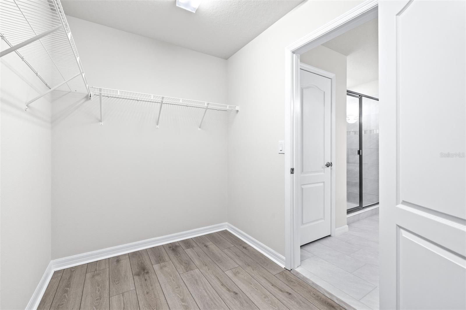 Image 19 of 37 For 6563 Ryestone Way
