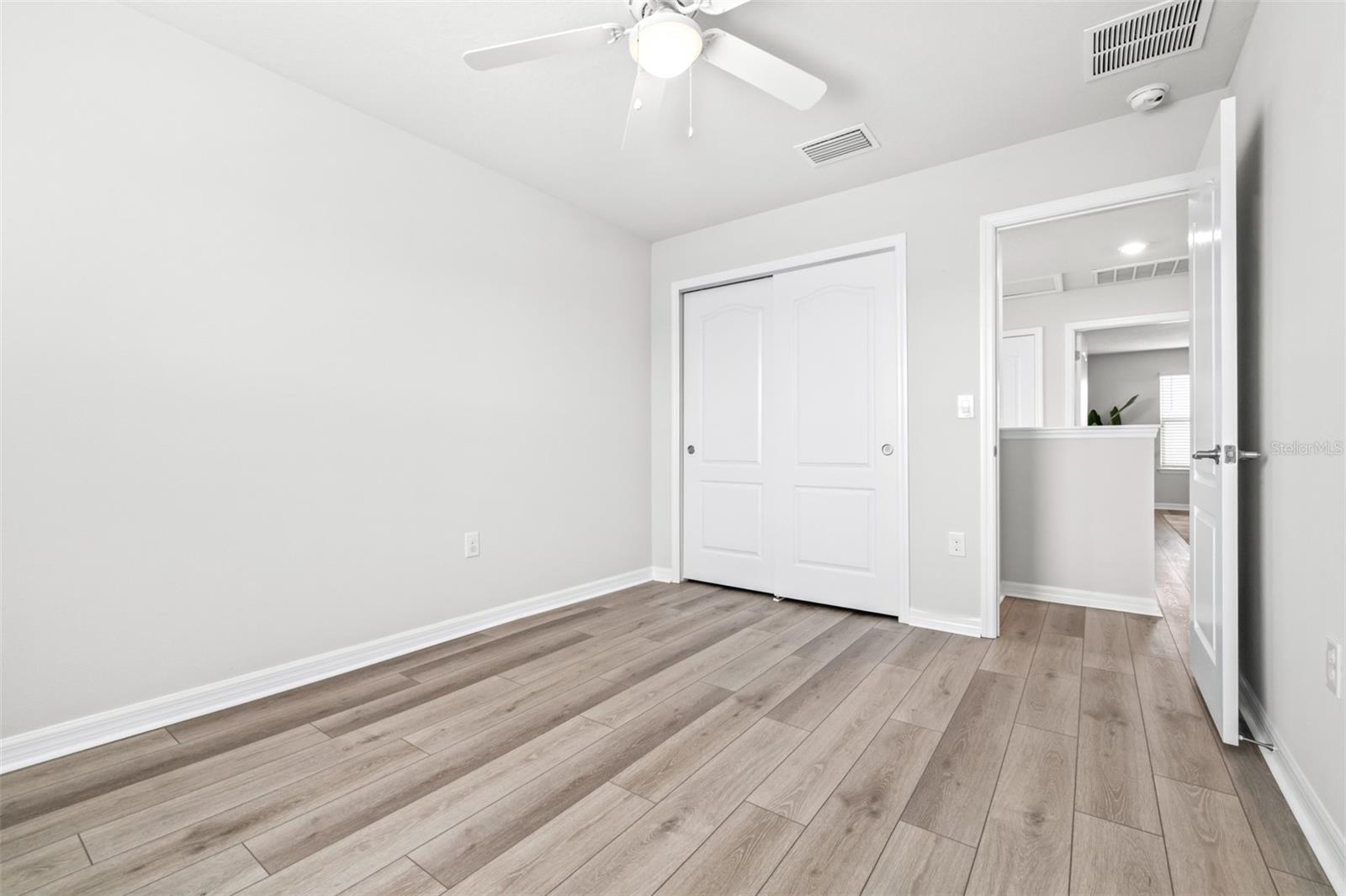 Image 23 of 37 For 6563 Ryestone Way