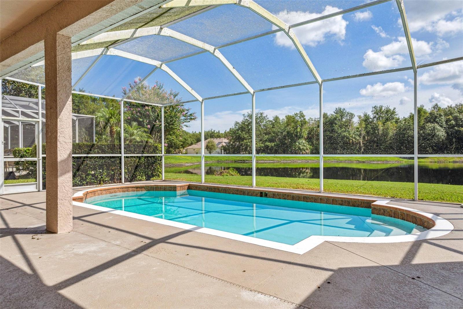 Image 10 of 27 For 10226 Deercliff Drive