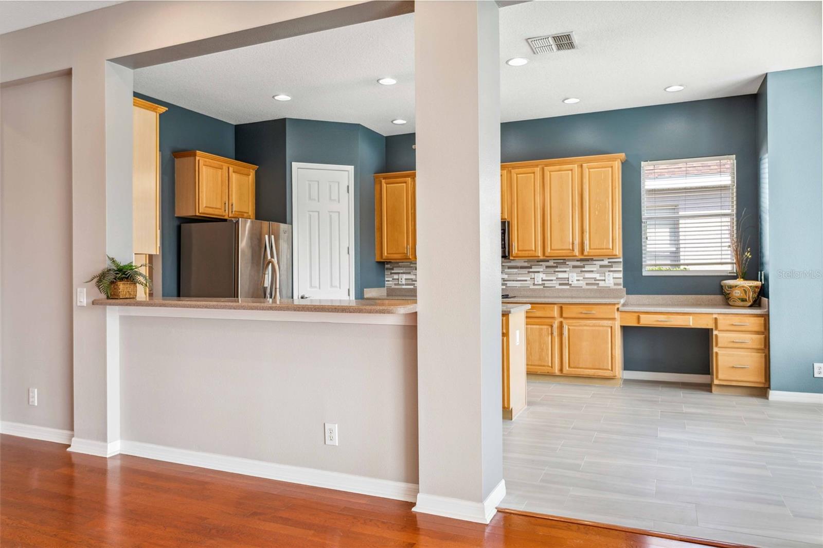 Image 5 of 27 For 10226 Deercliff Drive