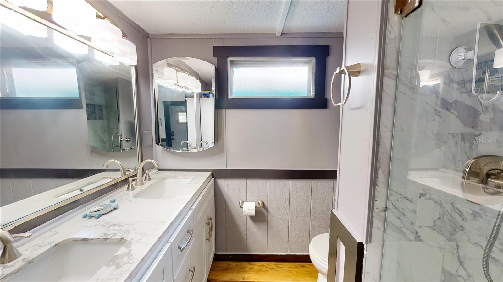 Image 15 of 33 For 7091 Westwind Street
