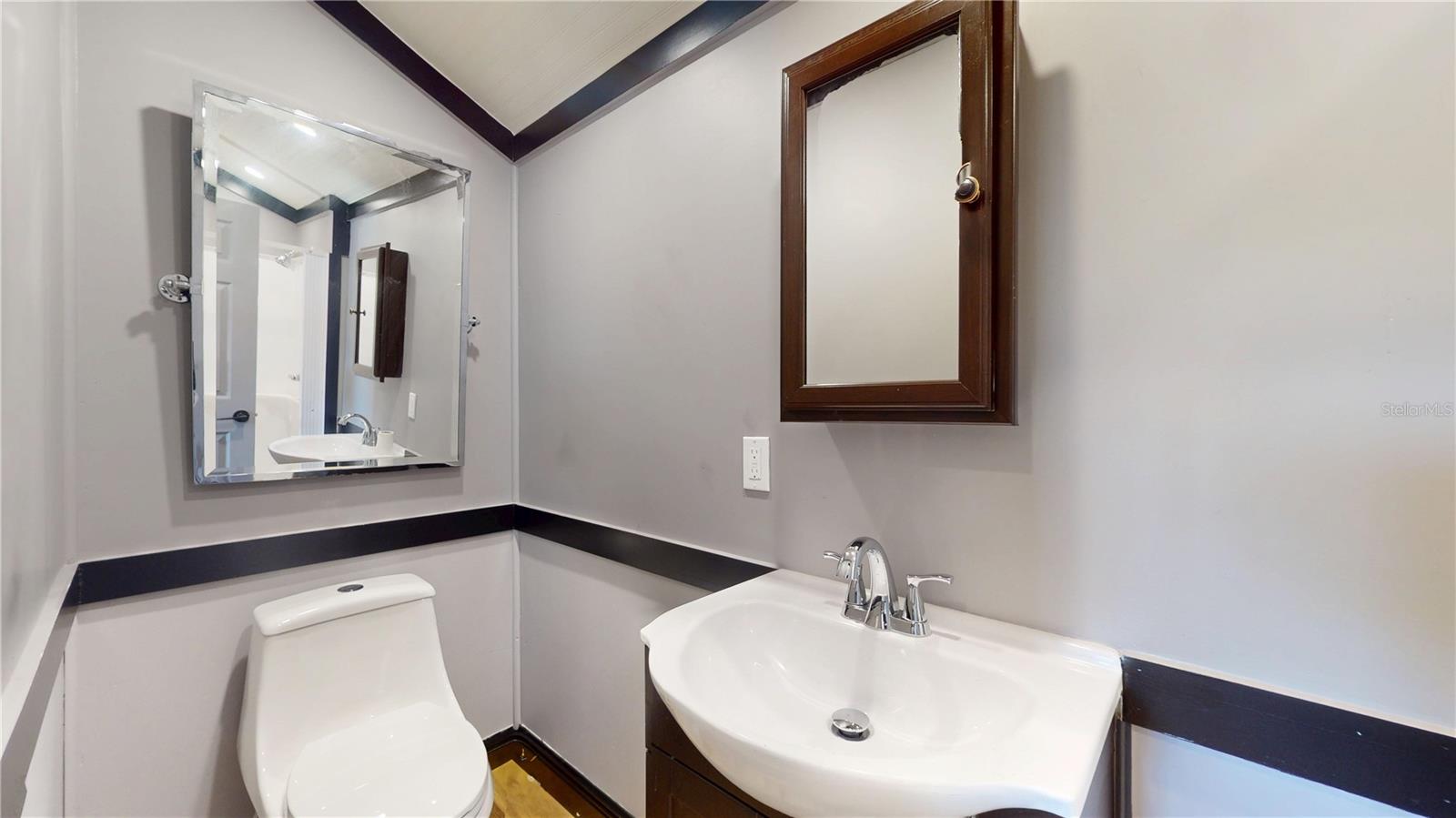 Image 20 of 33 For 7091 Westwind Street