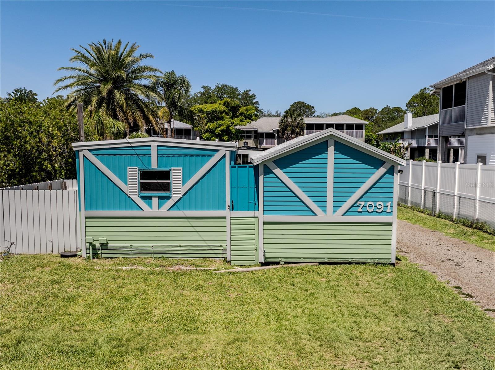Image 22 of 33 For 7091 Westwind Street