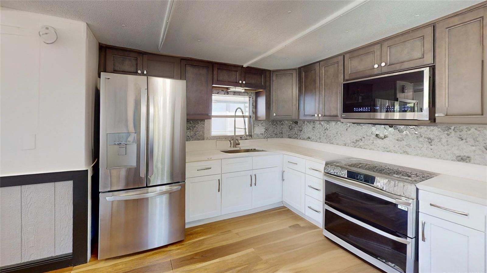 Image 3 of 33 For 7091 Westwind Street