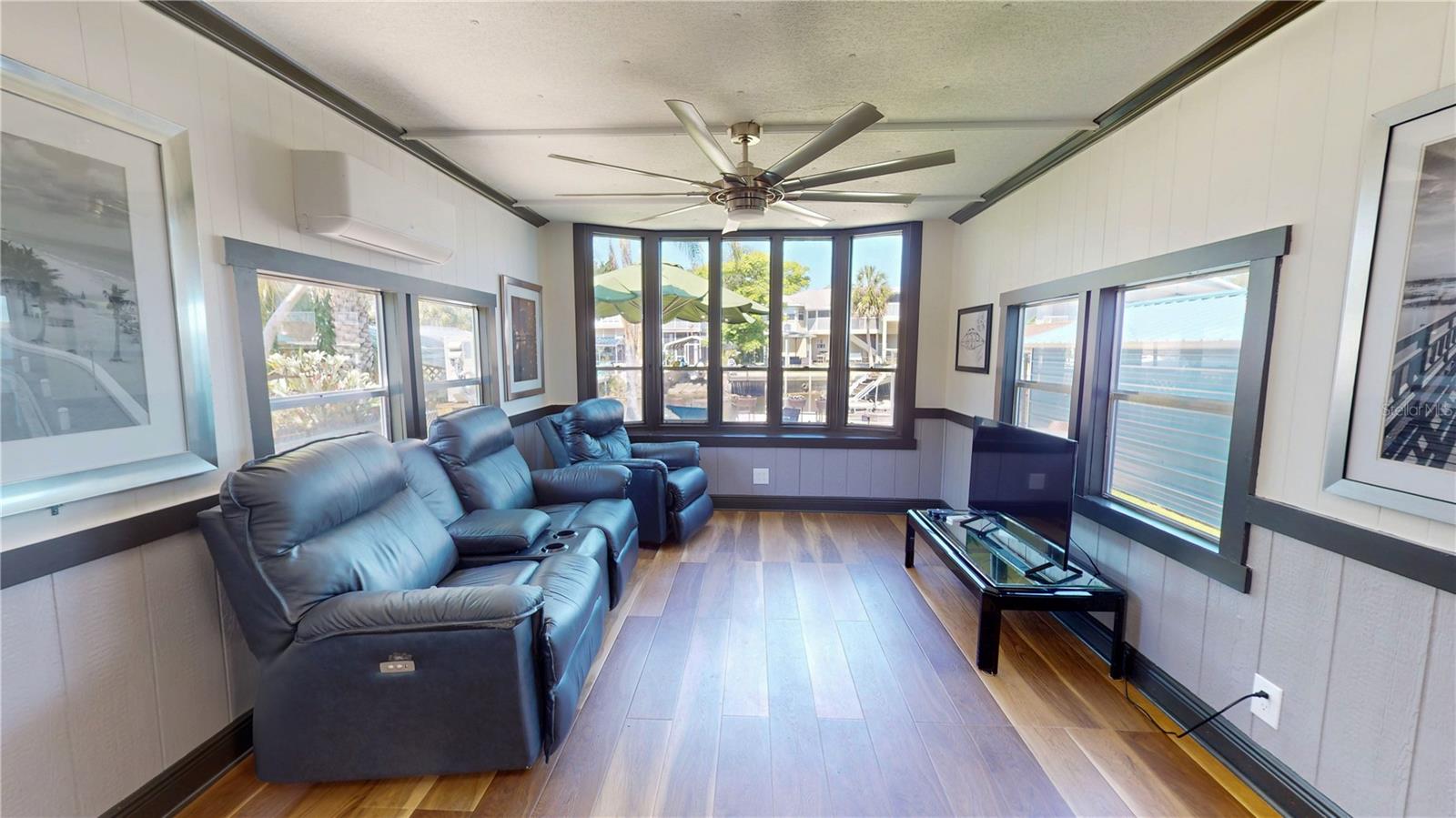 Image 7 of 33 For 7091 Westwind Street