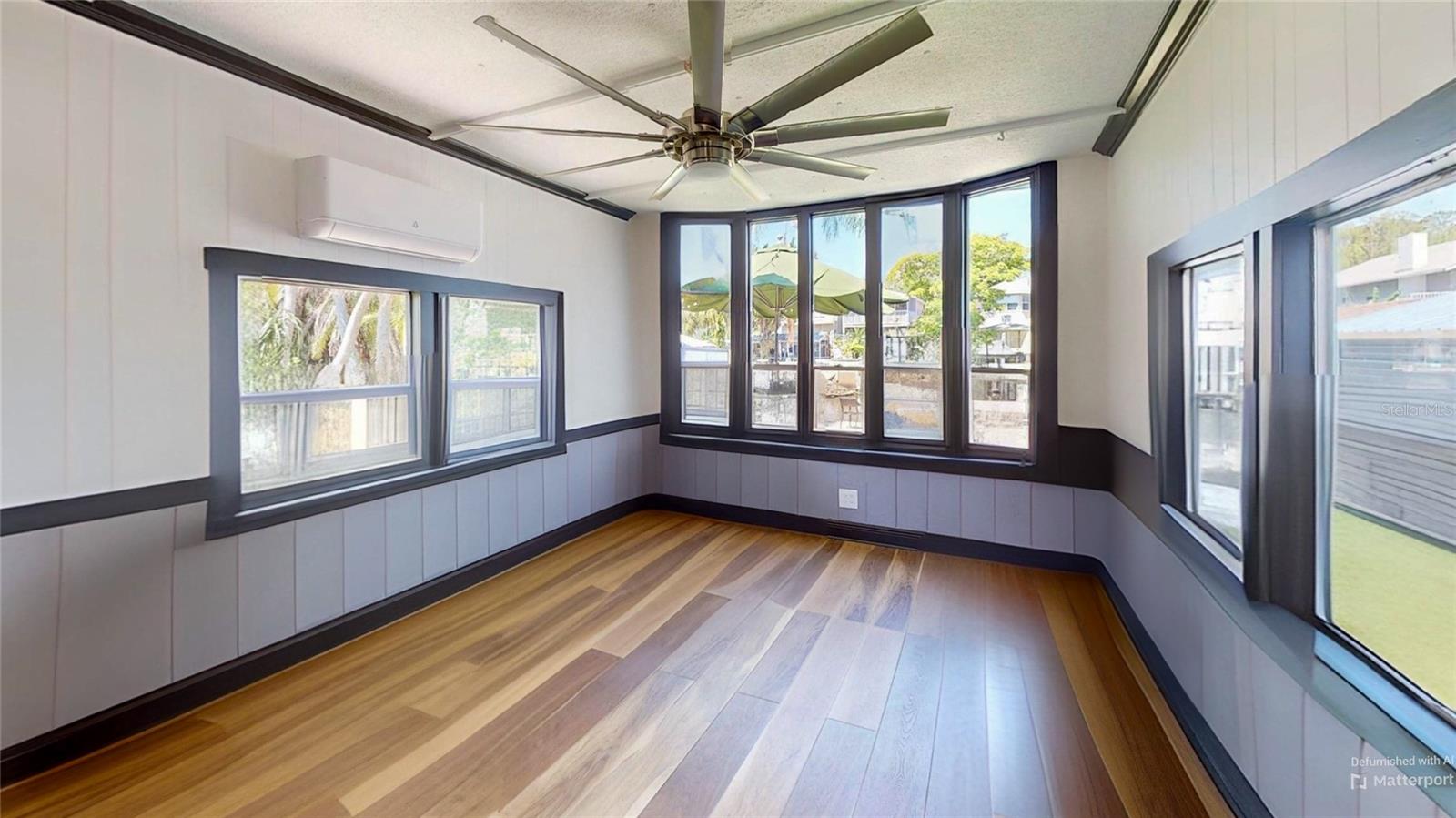 Image 8 of 33 For 7091 Westwind Street