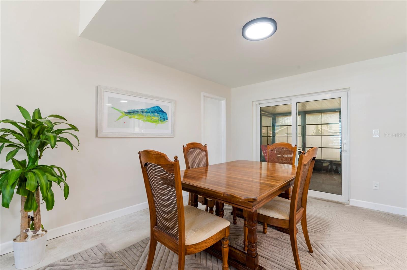 Image 13 of 31 For 1818 Willow Oak Drive