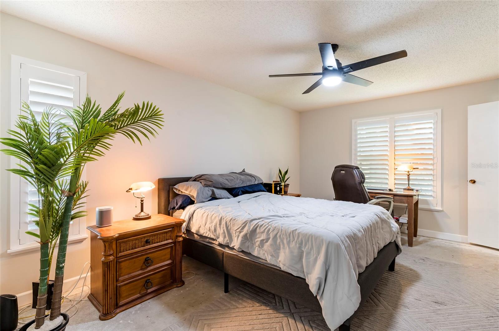 Image 23 of 31 For 1818 Willow Oak Drive