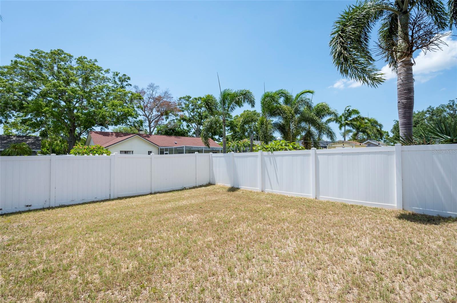 Image 29 of 31 For 1818 Willow Oak Drive