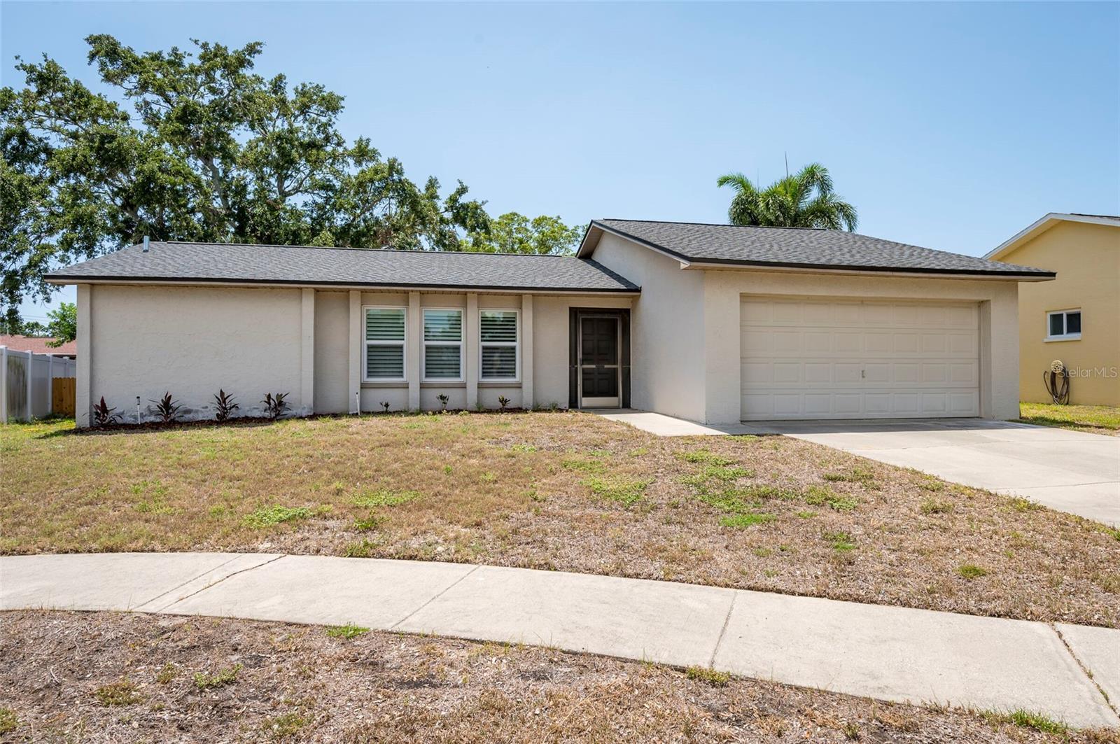 Image 5 of 31 For 1818 Willow Oak Drive