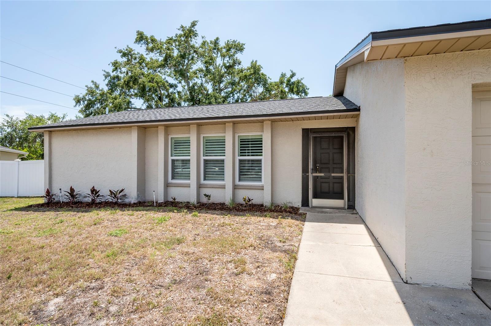 Image 6 of 31 For 1818 Willow Oak Drive