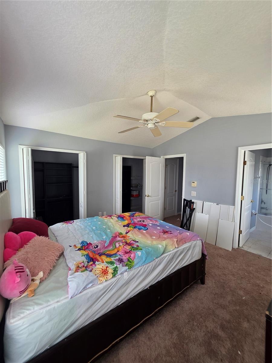 Image 21 of 27 For 13157 Kings Crossing Drive