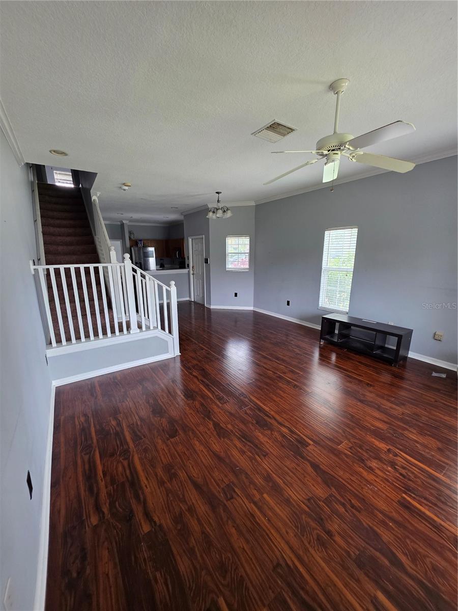 Image 3 of 27 For 13157 Kings Crossing Drive