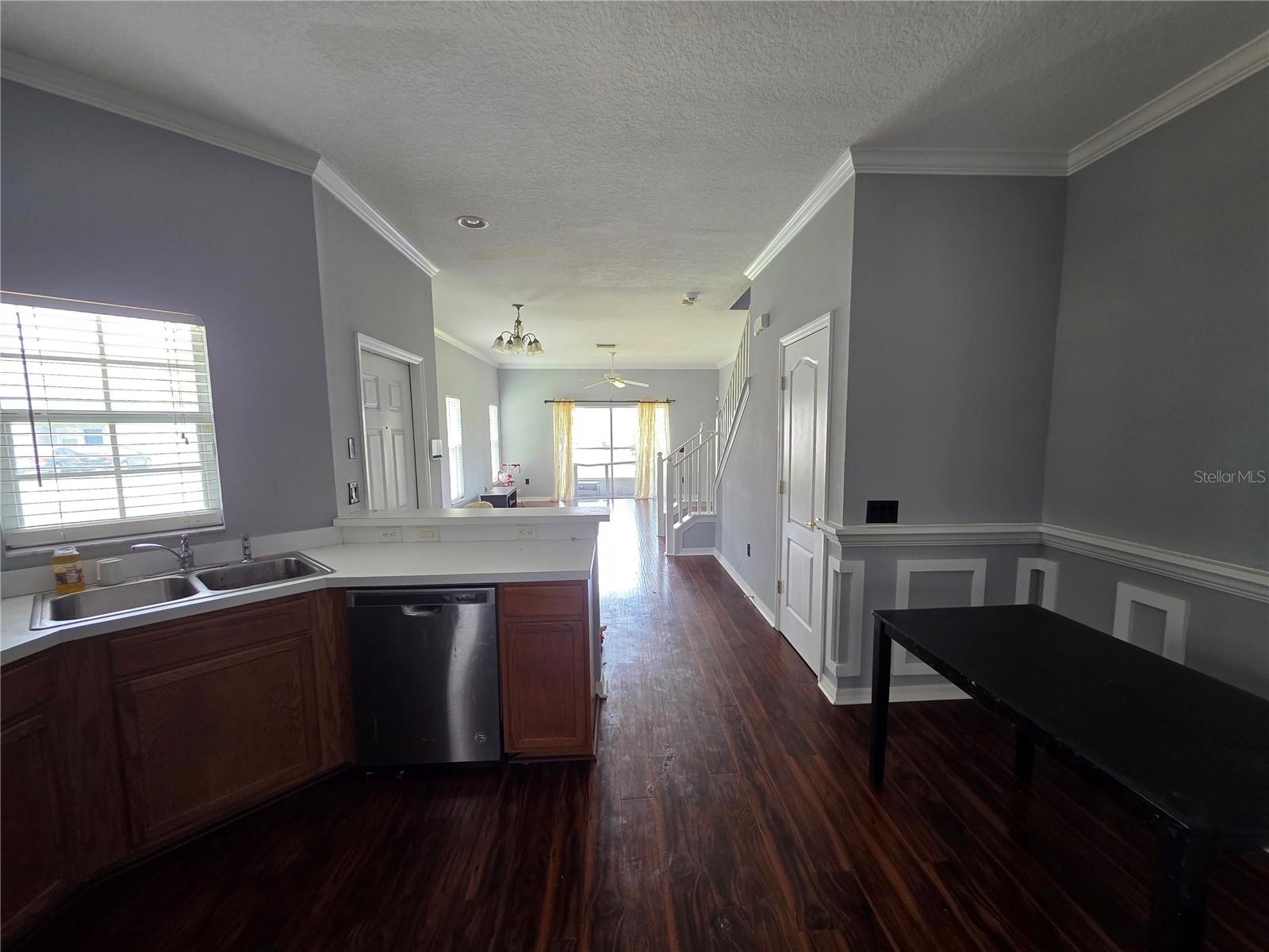 Image 7 of 27 For 13157 Kings Crossing Drive