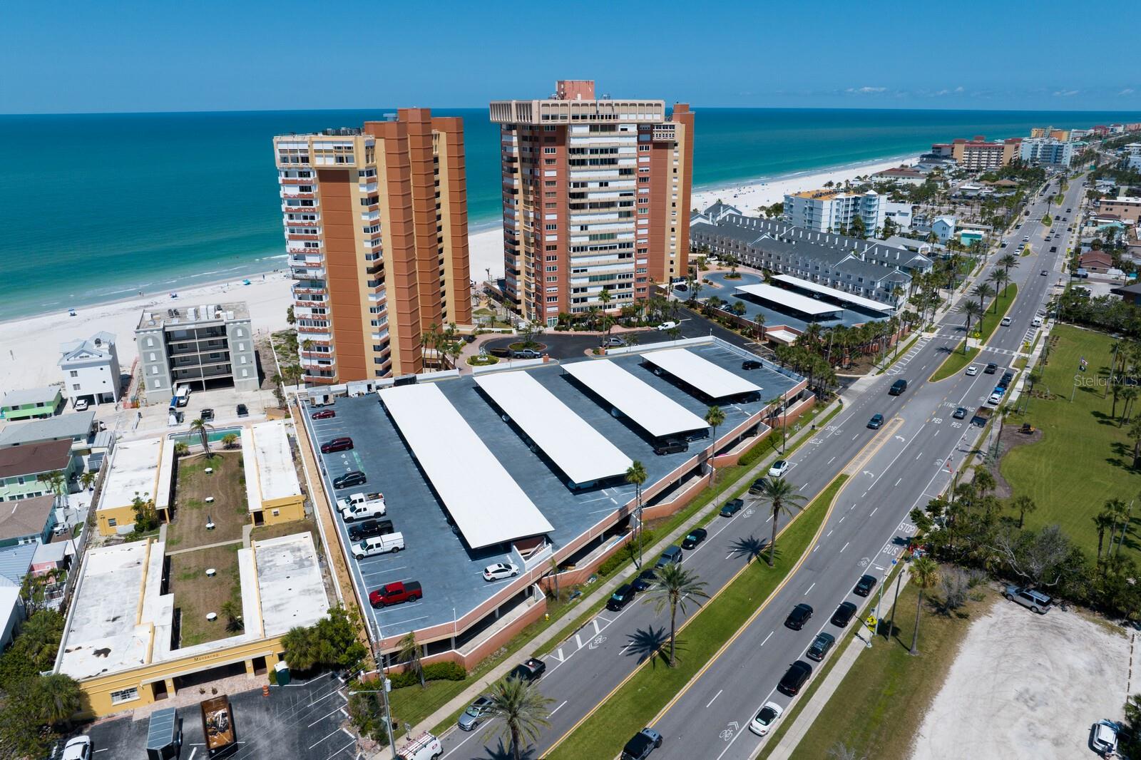 Image 16 of 100 For 17920 Gulf Boulevard 1806
