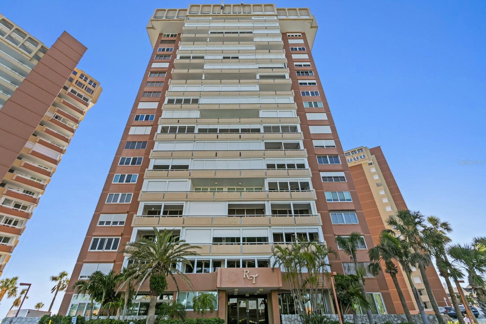 Image 2 of 100 For 17920 Gulf Boulevard 1806