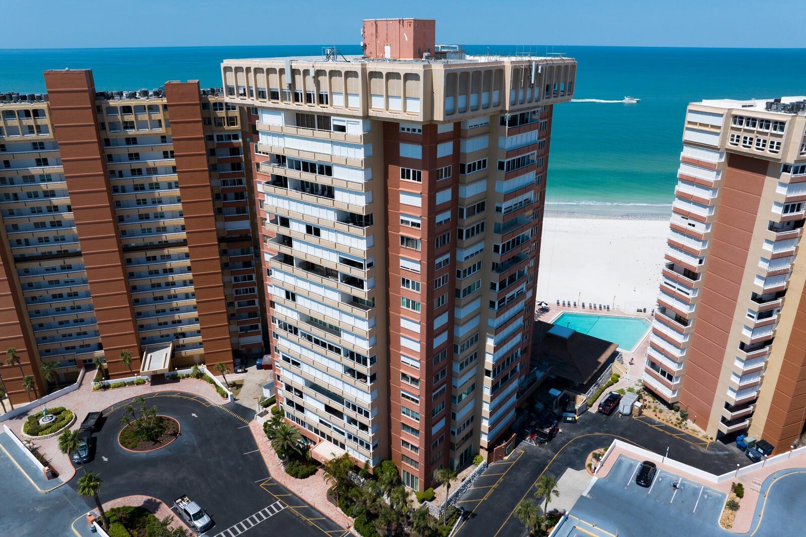 Image 24 of 100 For 17920 Gulf Boulevard 1806