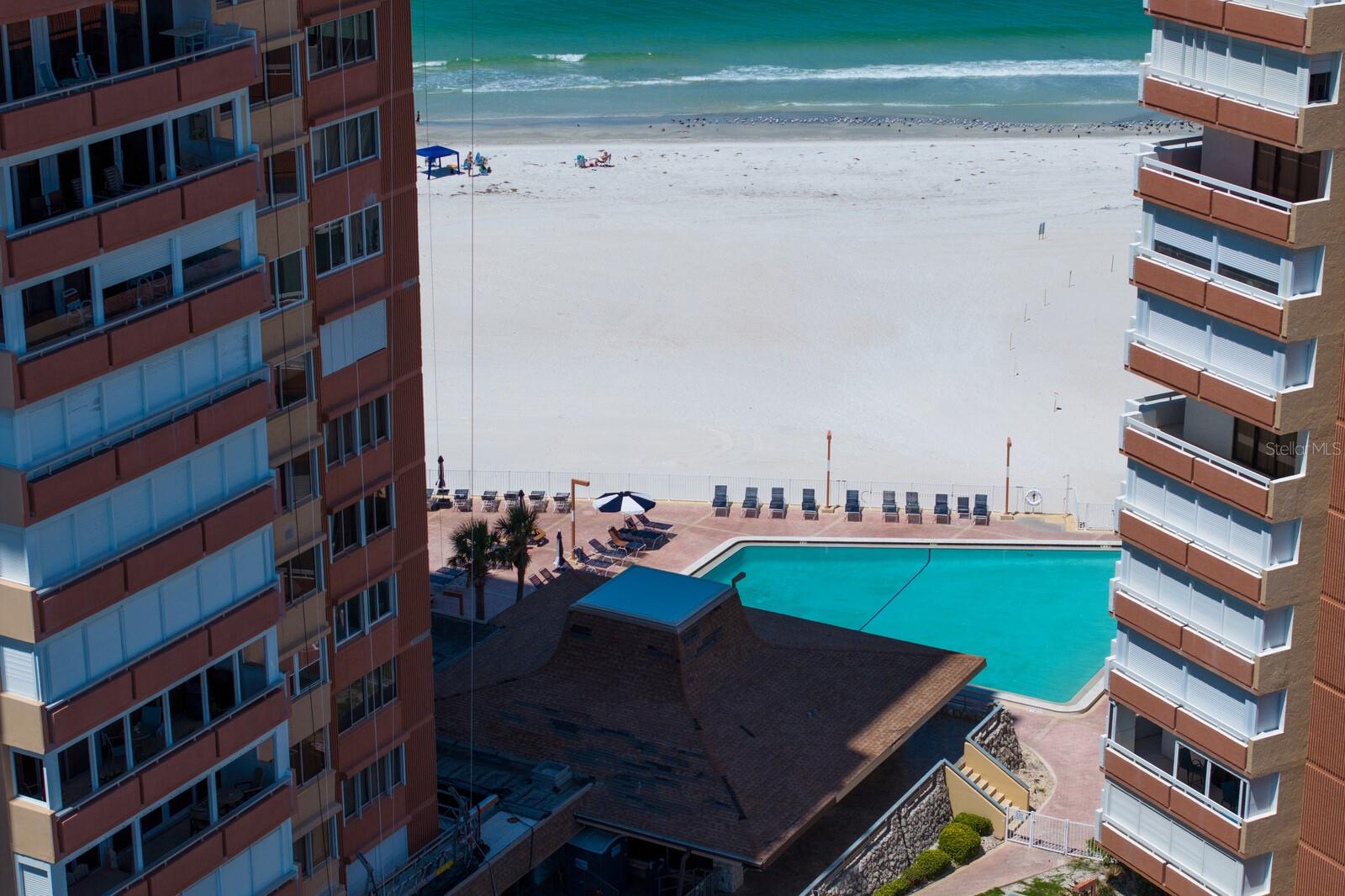 Image 28 of 100 For 17920 Gulf Boulevard 1806