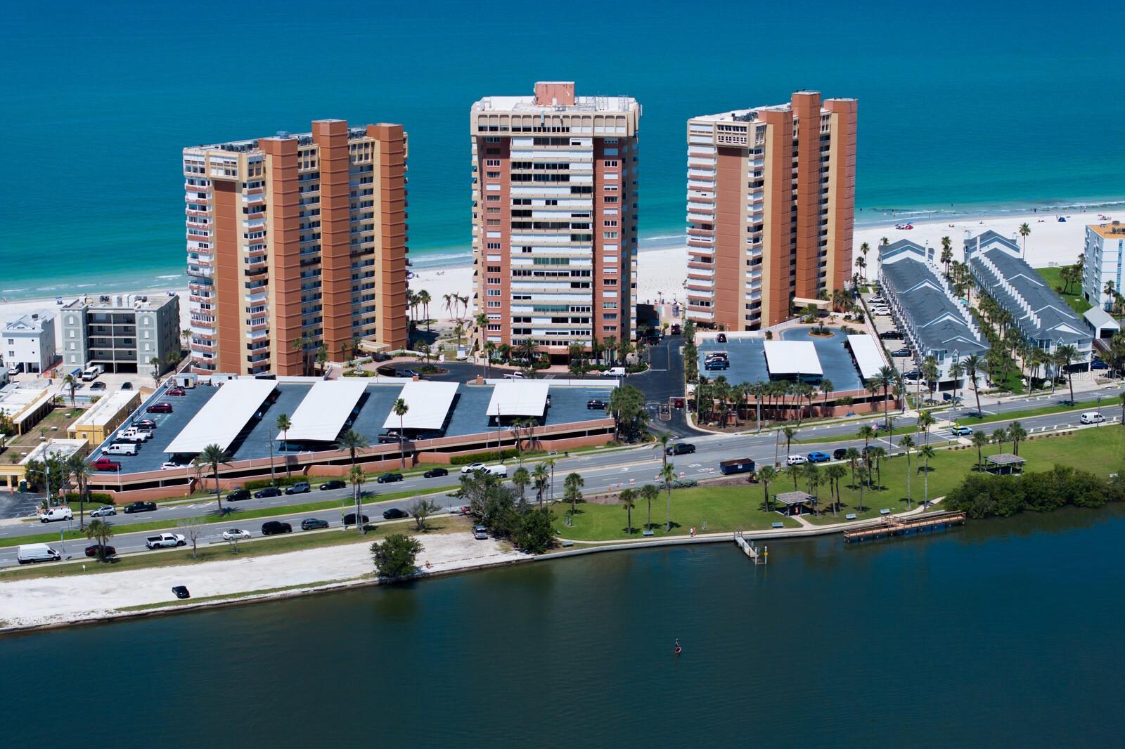 Image 32 of 100 For 17920 Gulf Boulevard 1806
