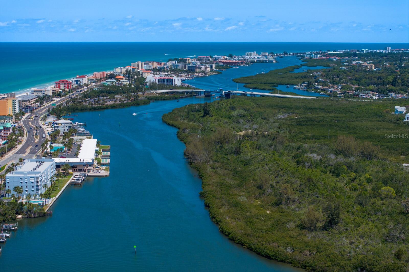 Image 54 of 100 For 17920 Gulf Boulevard 1806