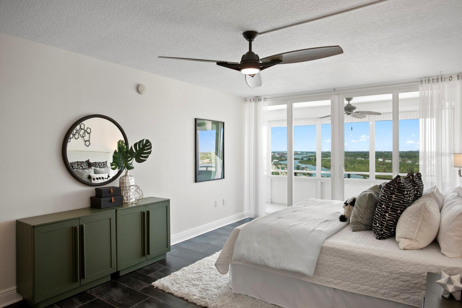 Image 55 of 100 For 17920 Gulf Boulevard 1806