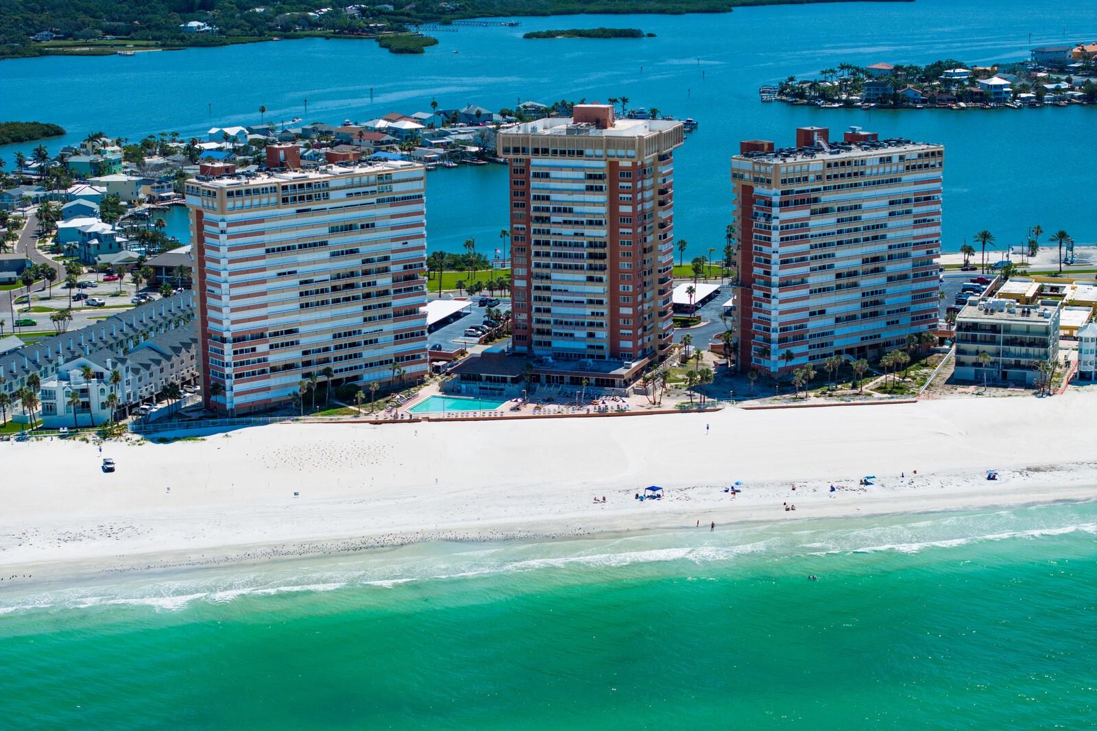 Image 70 of 100 For 17920 Gulf Boulevard 1806