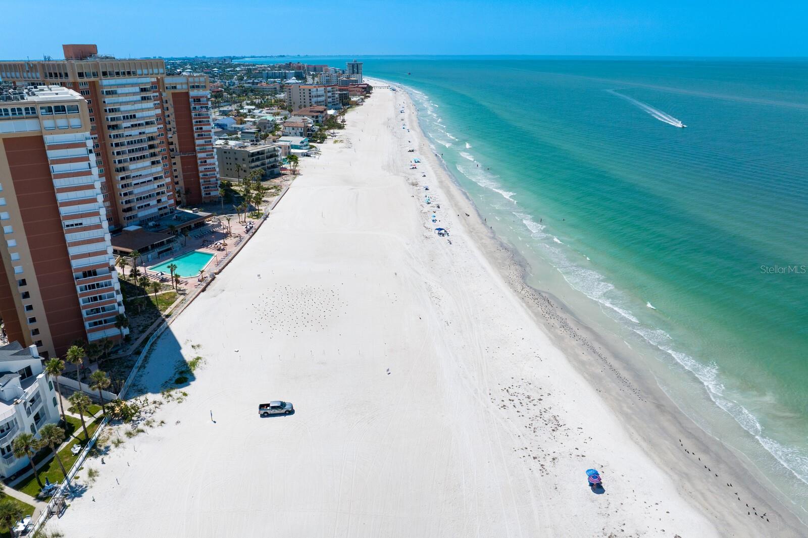 Image 76 of 100 For 17920 Gulf Boulevard 1806