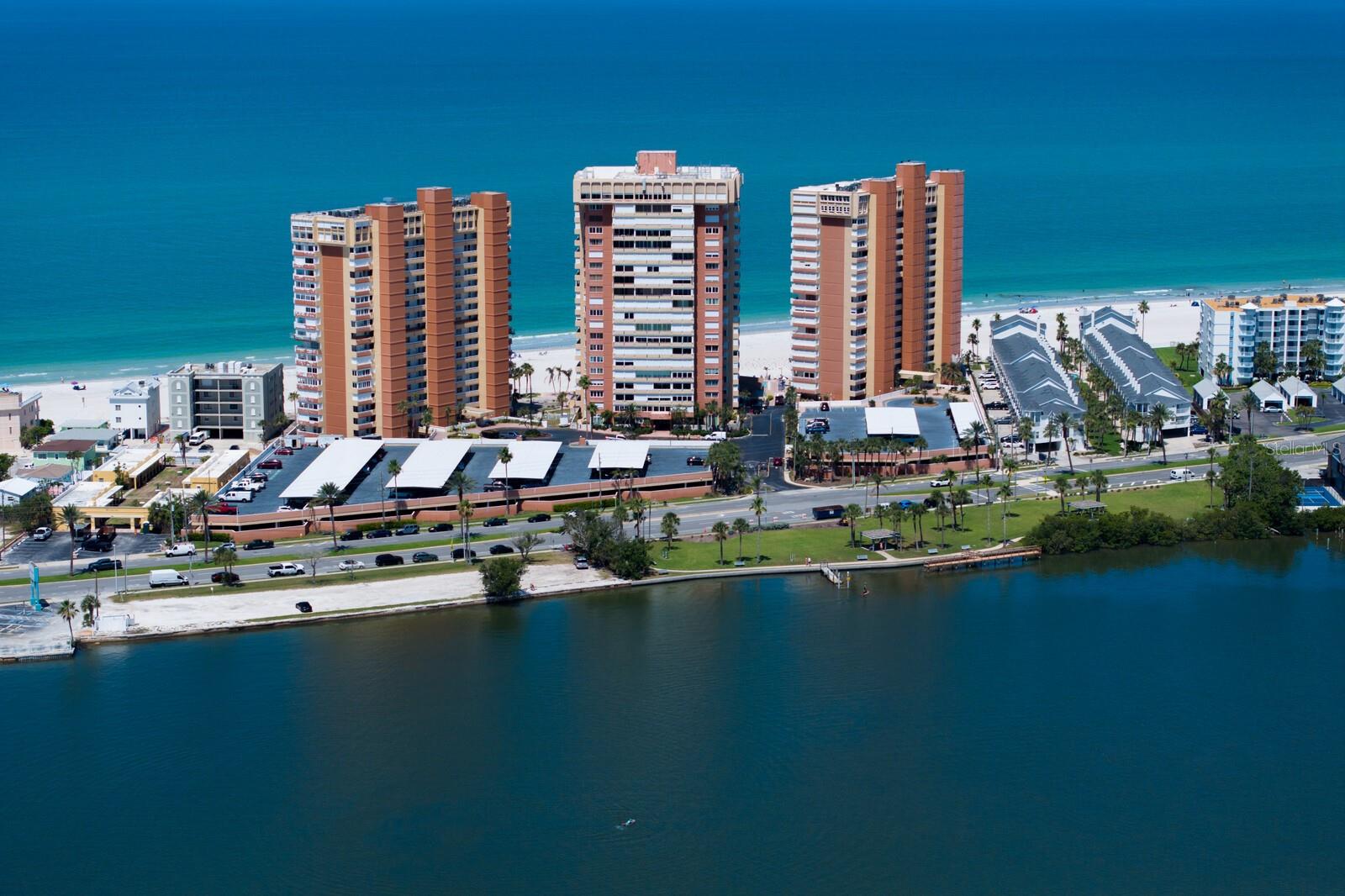 Image 81 of 100 For 17920 Gulf Boulevard 1806