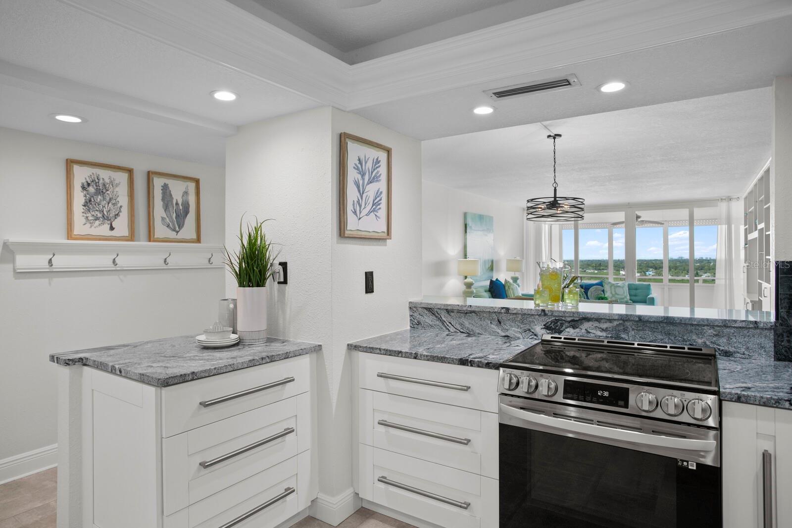 Image 9 of 100 For 17920 Gulf Boulevard 1806