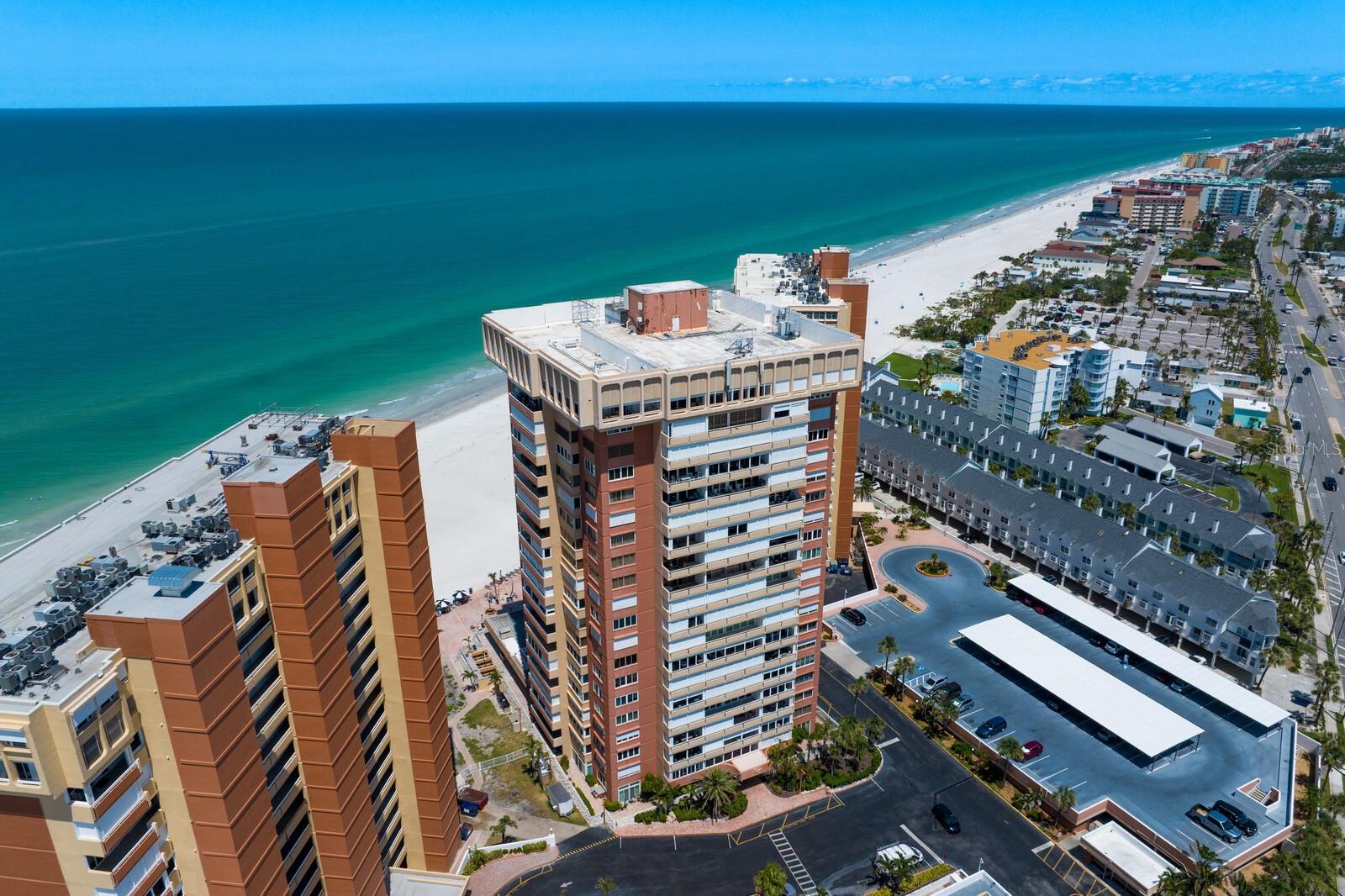 Image 95 of 100 For 17920 Gulf Boulevard 1806