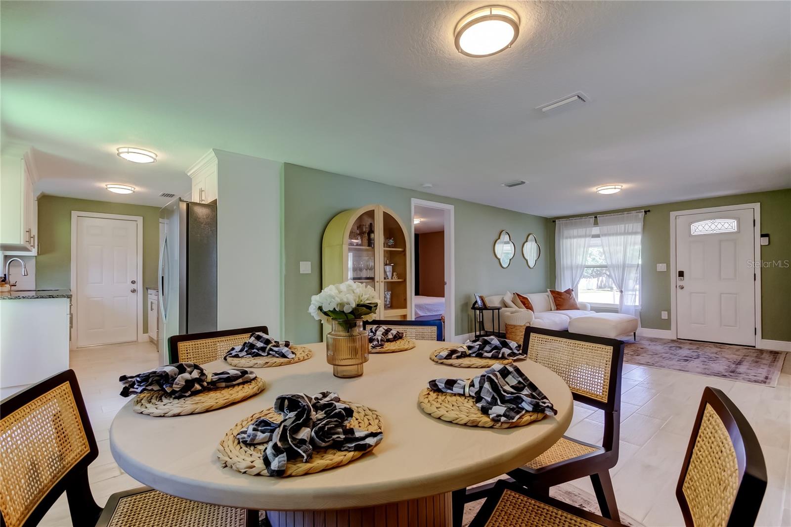 Image 10 of 40 For 2750 Edenwood Street