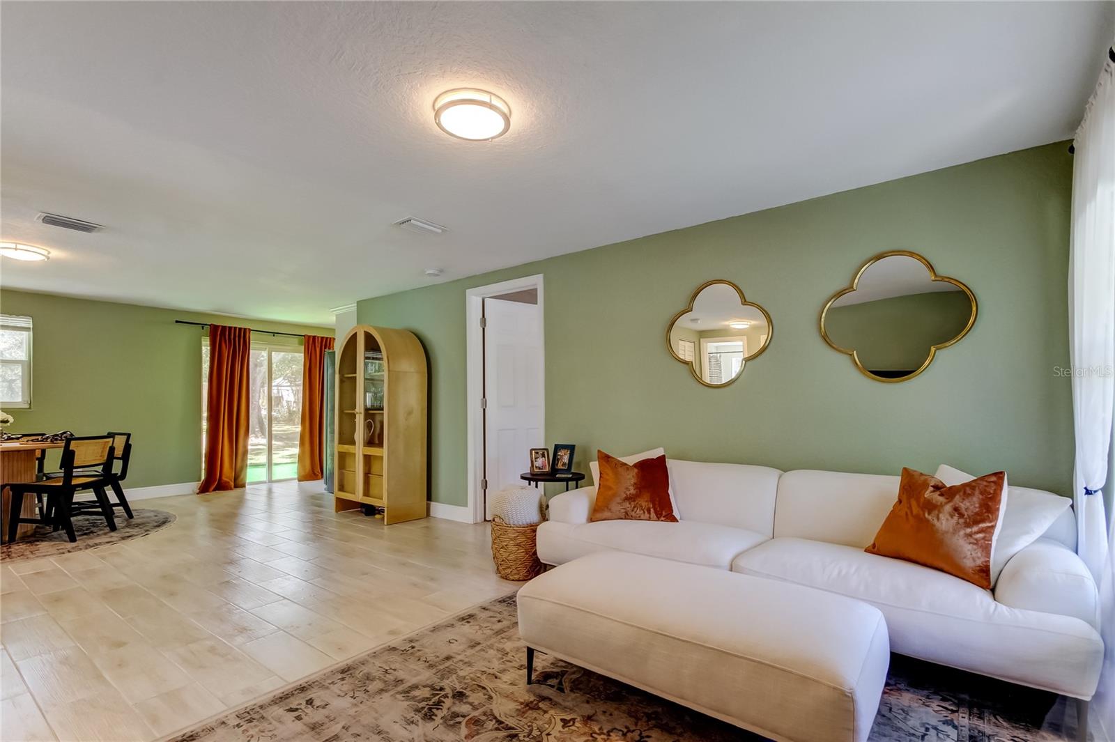 Image 3 of 40 For 2750 Edenwood Street