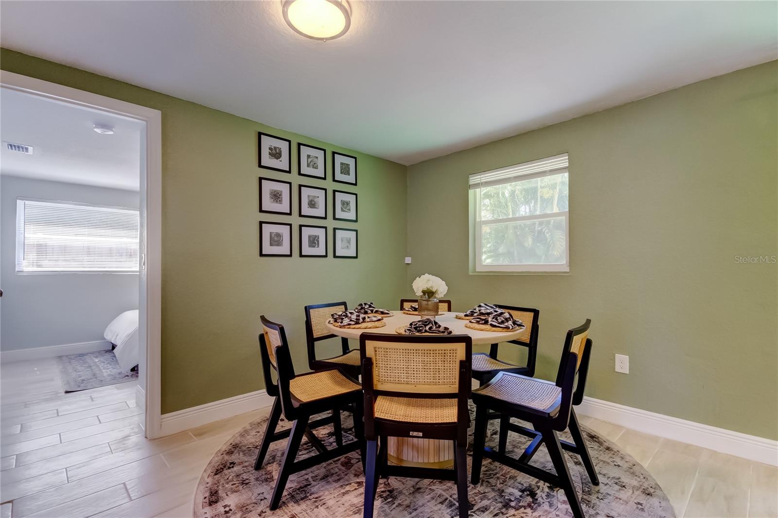 Image 8 of 40 For 2750 Edenwood Street