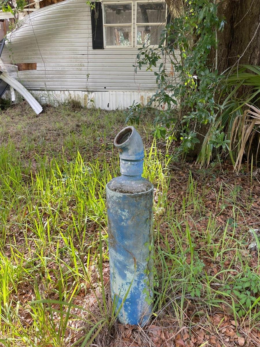 Image 4 of 5 For 7008 Holly Drive