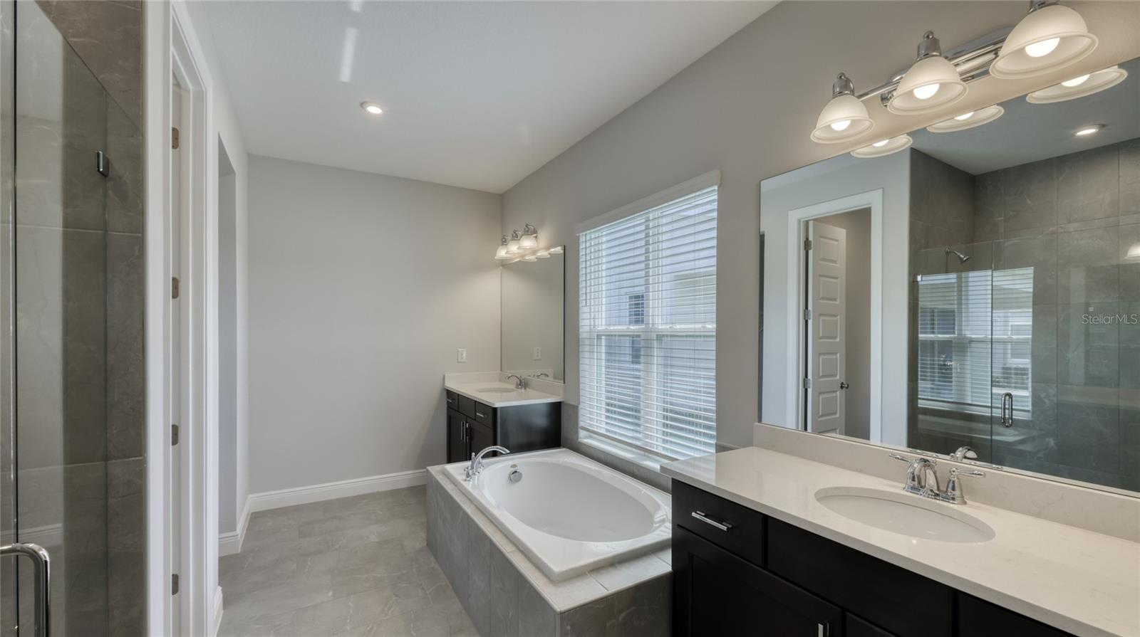 Image 14 of 33 For 6307 Roadstead Court
