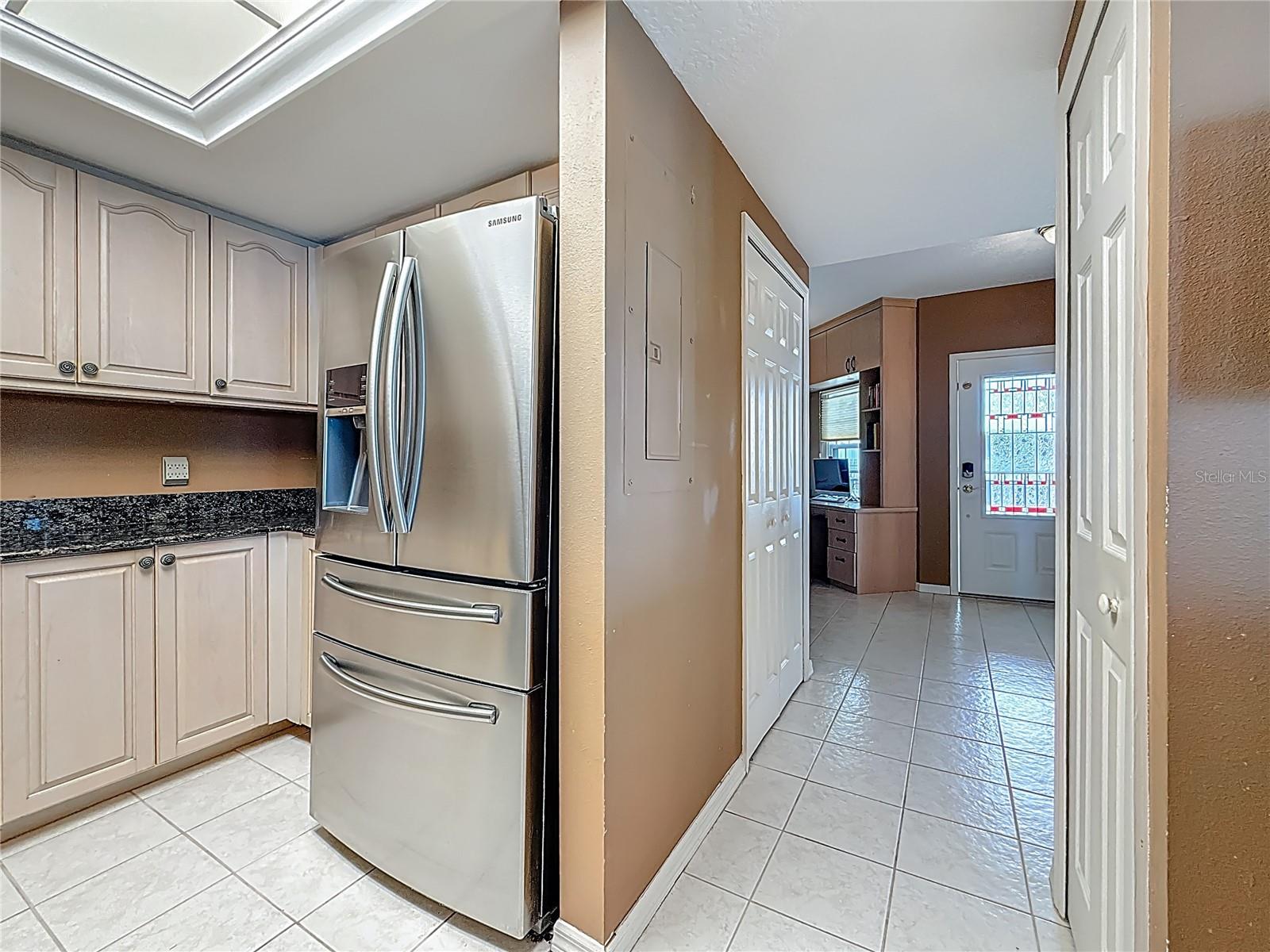 Image 20 of 96 For 399 150th Avenue 317