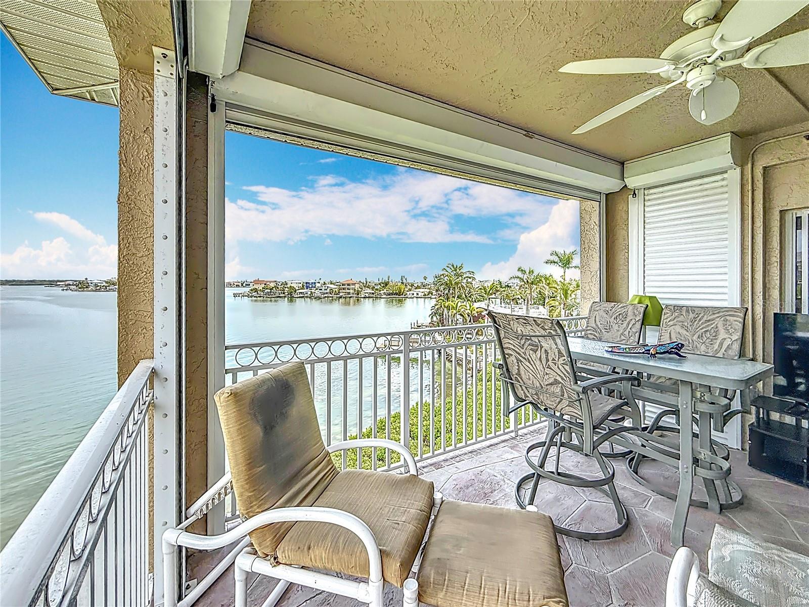 Image 22 of 96 For 399 150th Avenue 317