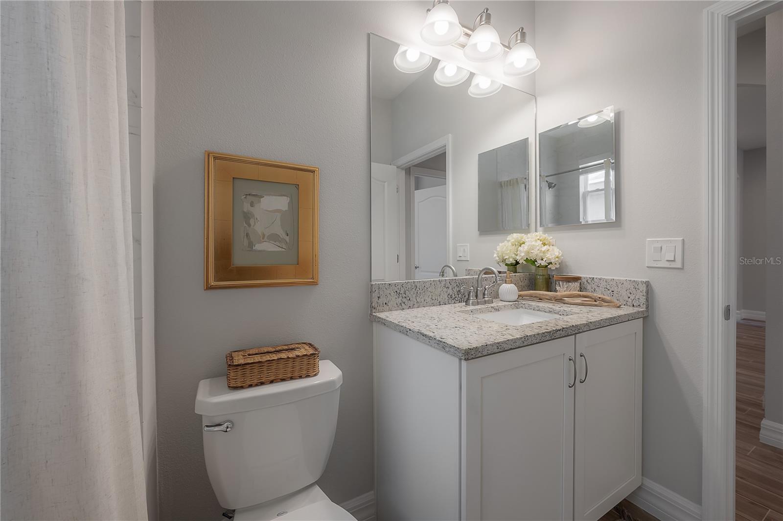 Image 32 of 49 For 212 Villa Luna Lane