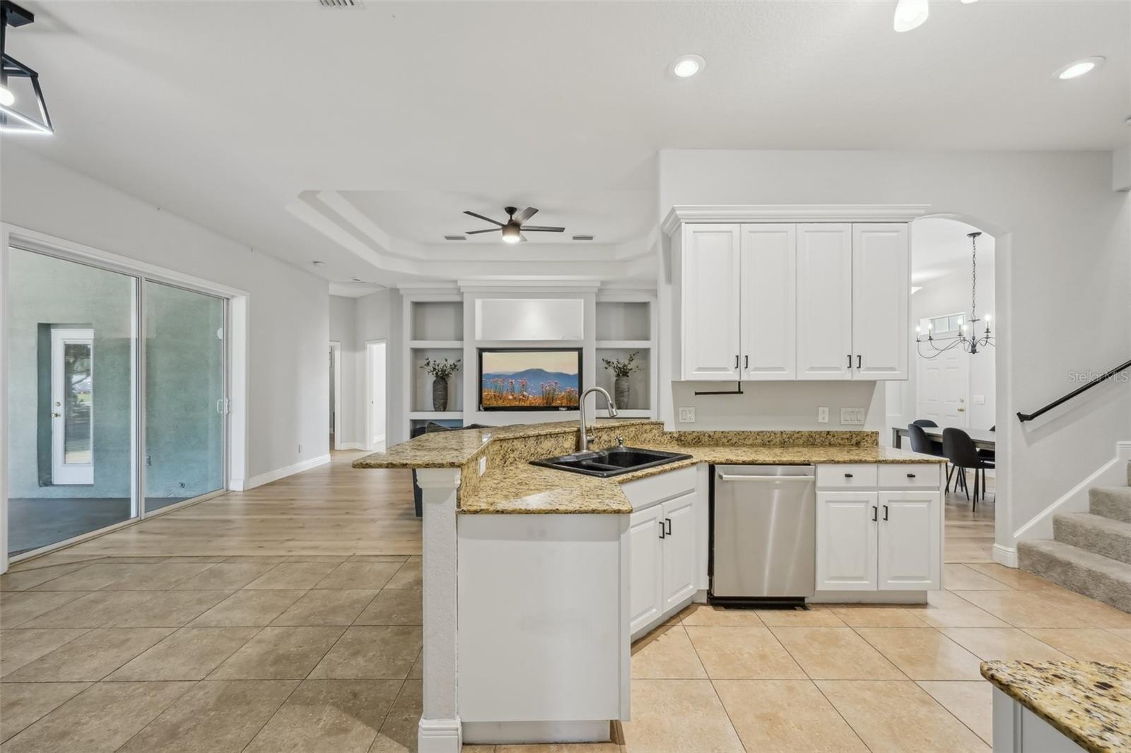Image 17 of 85 For 707 9th Avenue Sw