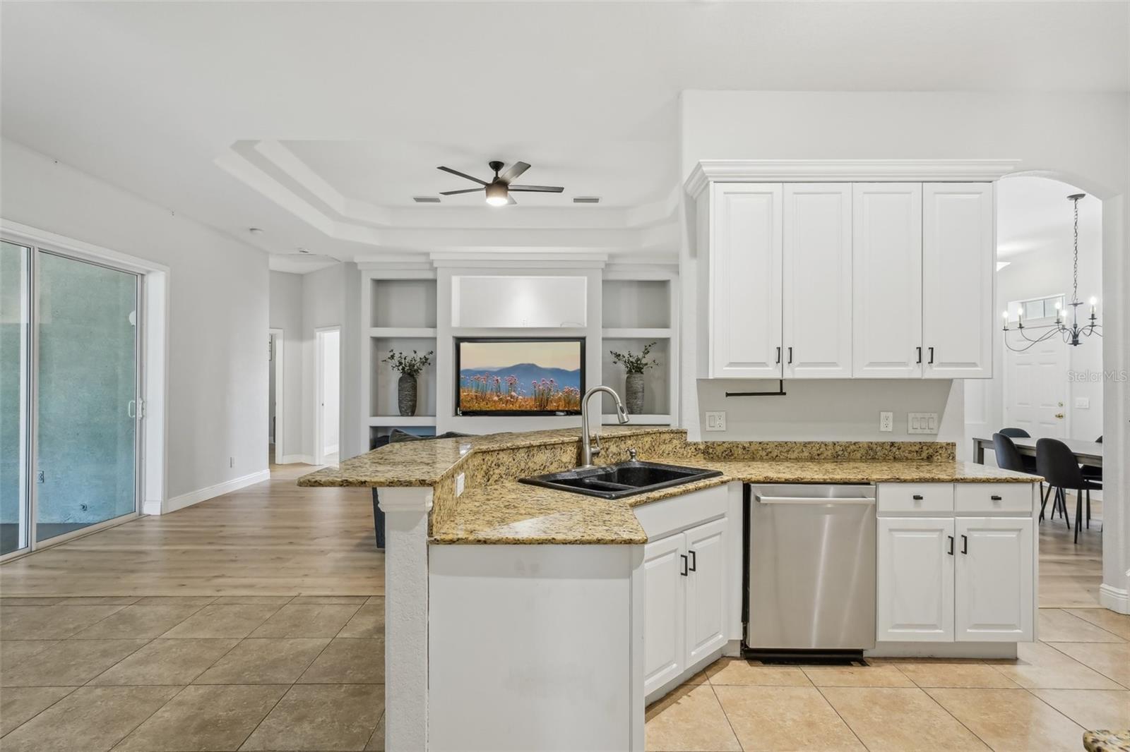 Image 18 of 85 For 707 9th Avenue Sw
