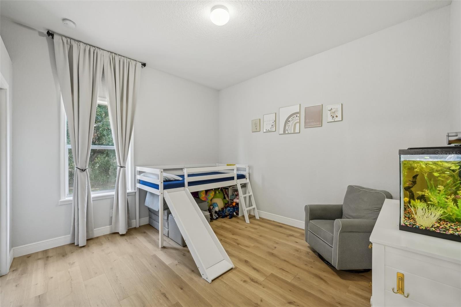 Image 42 of 85 For 707 9th Avenue Sw