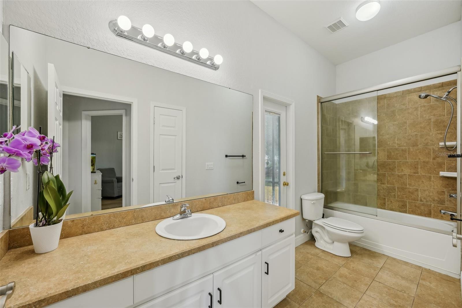Image 48 of 85 For 707 9th Avenue Sw