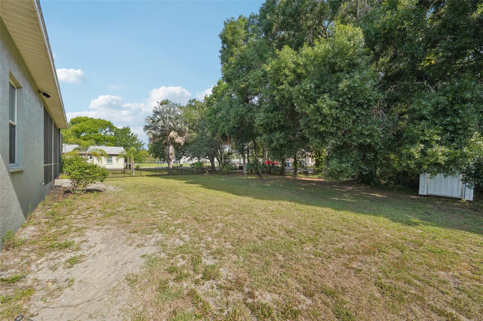 Image 67 of 85 For 707 9th Avenue Sw