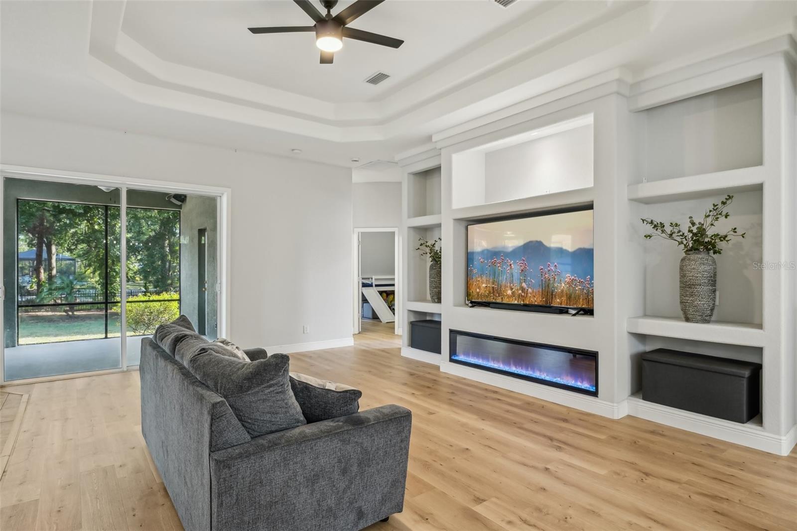 Image 8 of 85 For 707 9th Avenue Sw