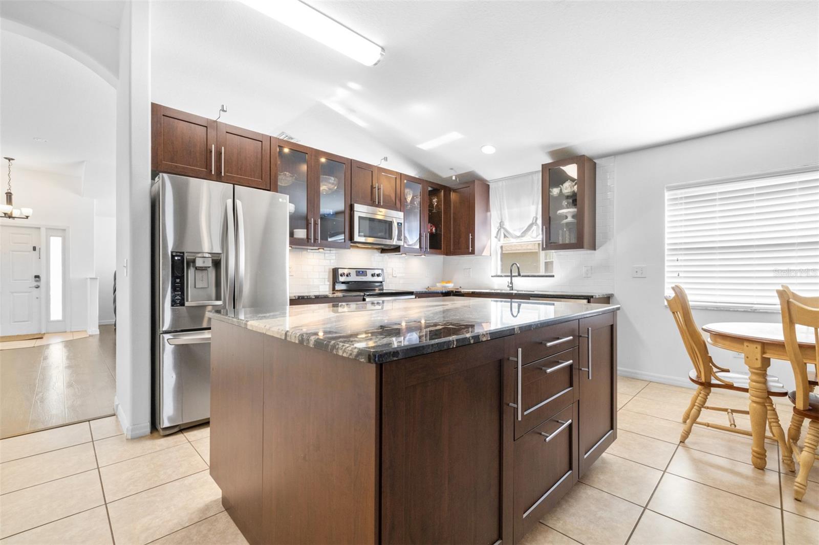 Listing photo id 9 for 12136 Luftburrow Lane